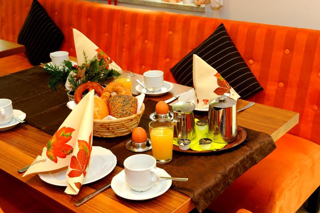 Rothsee Hotel アラースベルク エクステリア 写真