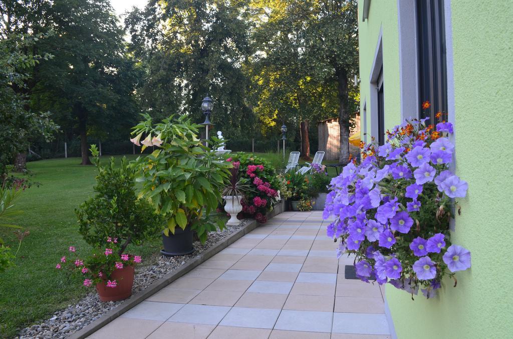 Rothsee Hotel アラースベルク エクステリア 写真